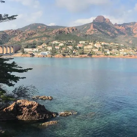 Tatil Evi Charmante A Saint-raphael Antheor *