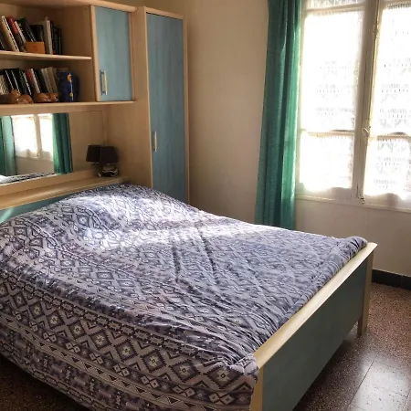 Charmante A Saint-raphael Antheor Tatil Evi *